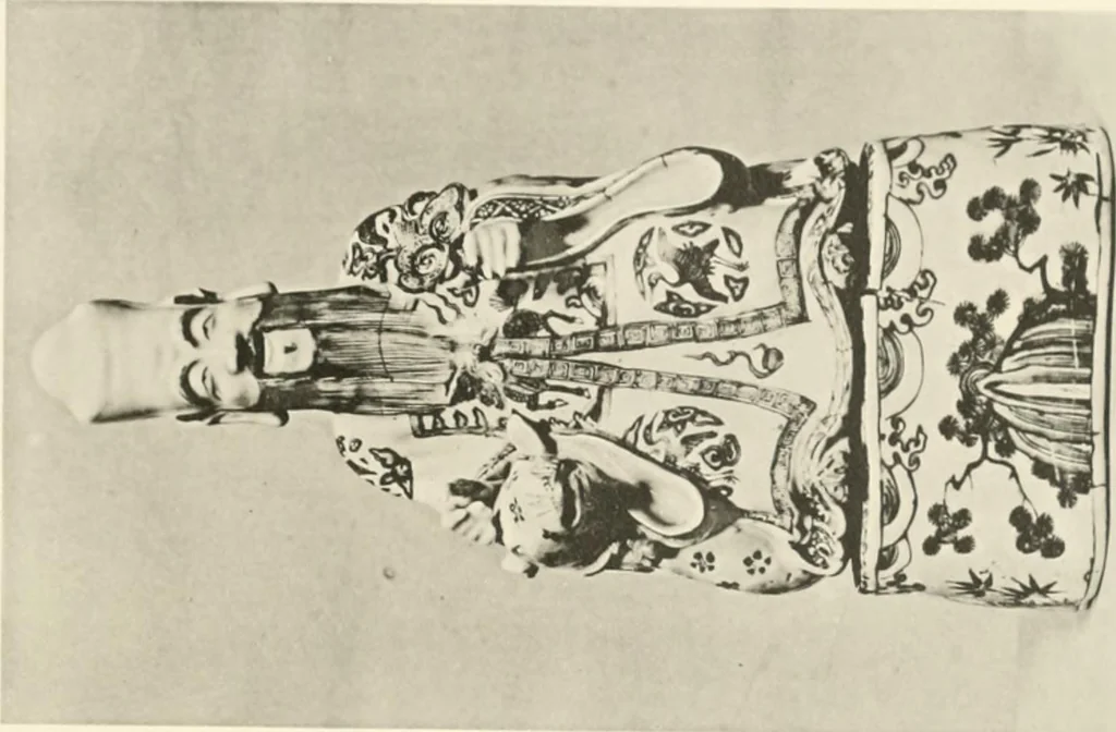 An illustration from Chinesisches Porzellan : seine Geschichte, Kunst und Technik, 1913, leaf 128