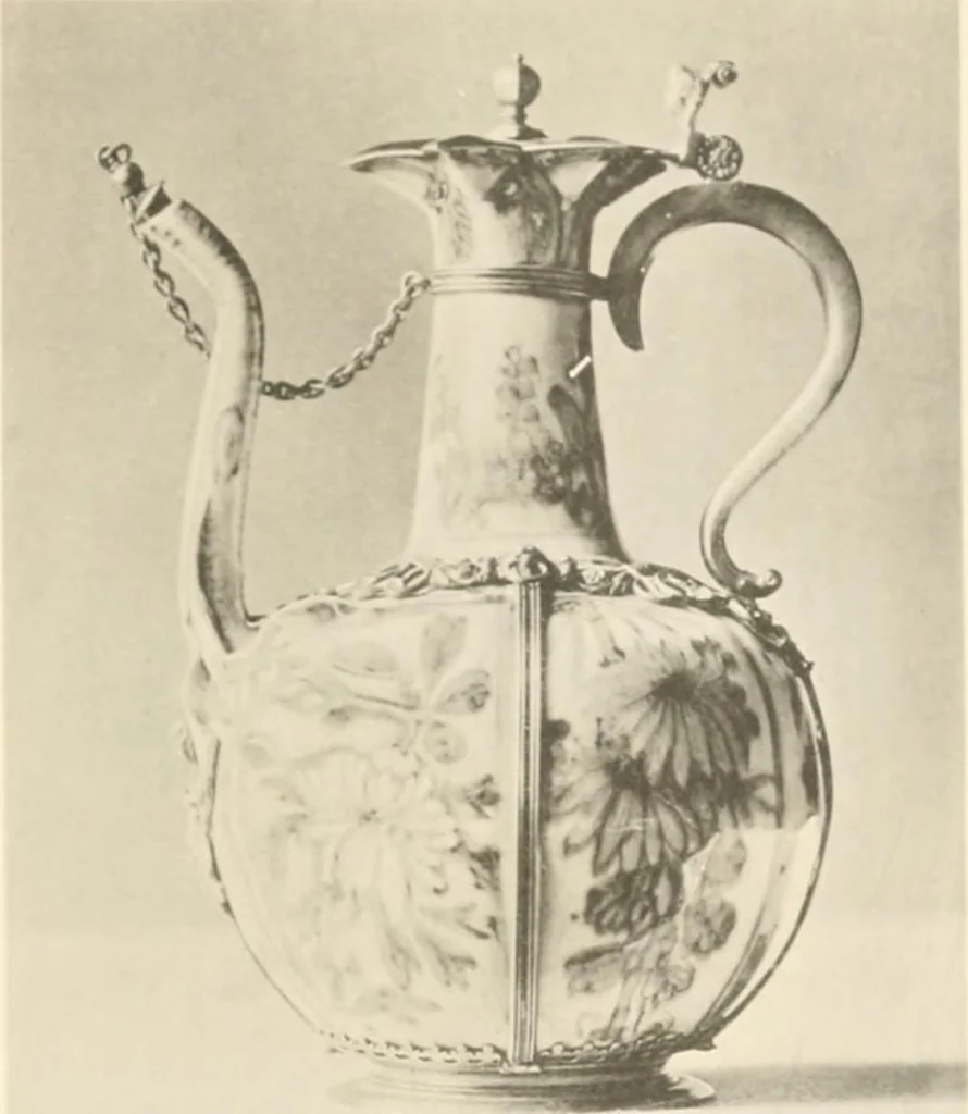 An illustration from Chinesisches Porzellan : seine Geschichte, Kunst und Technik, 1913, leaf 140