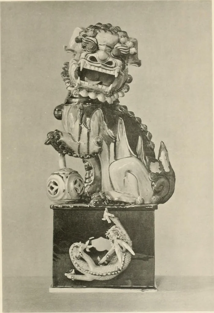 An illustration from Chinesisches Porzellan : seine Geschichte, Kunst und Technik, 1913, leaf 154