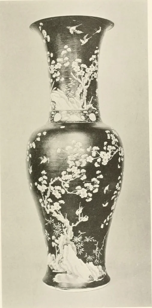 An illustration from Chinesisches Porzellan : seine Geschichte, Kunst und Technik, 1913, leaf 190