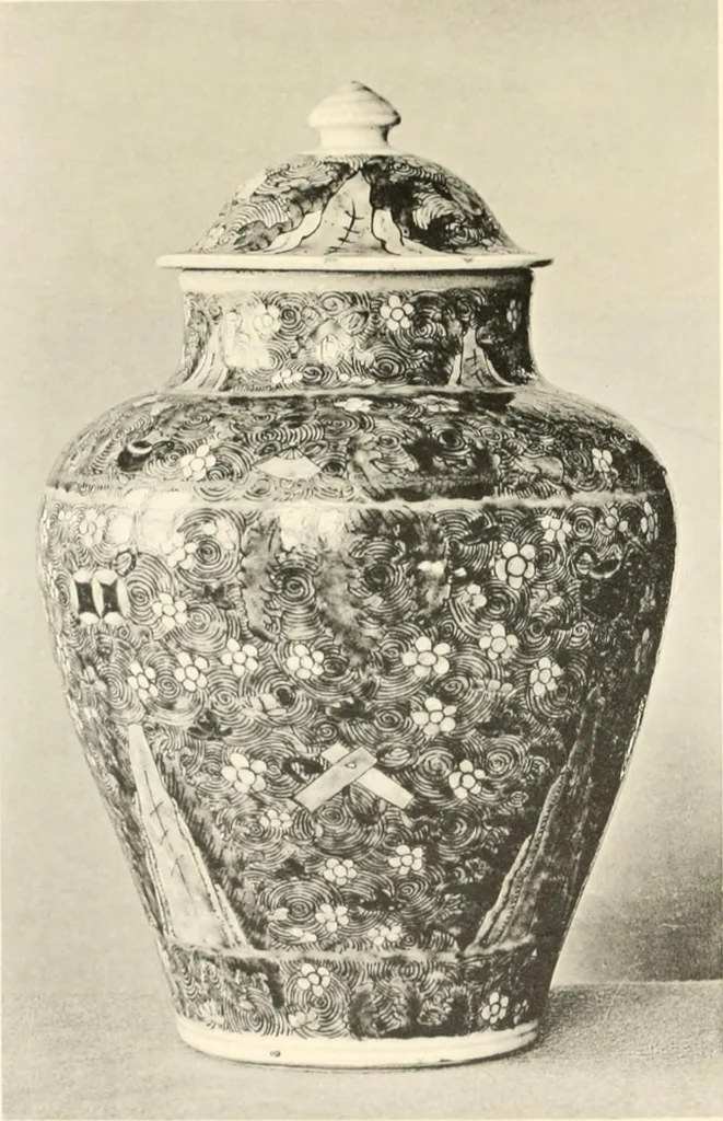 An illustration from Chinesisches Porzellan : seine Geschichte, Kunst und Technik, 1913, leaf 200