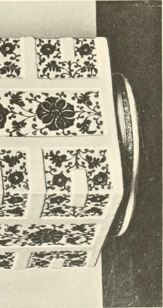 An illustration from Chinesisches Porzellan : seine Geschichte, Kunst und Technik, 1913, leaf 302
