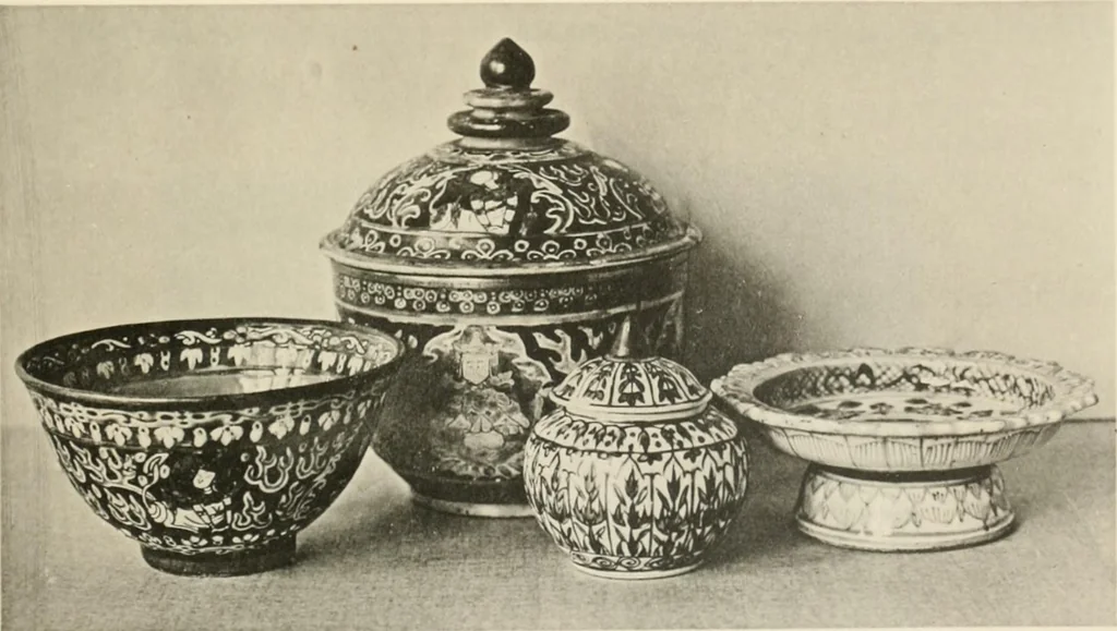 An illustration from Chinesisches Porzellan : seine Geschichte, Kunst und Technik, 1913, leaf 314