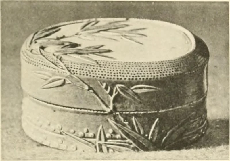 An illustration from Chinesisches Porzellan : seine Geschichte, Kunst und Technik, 1913, leaf 316