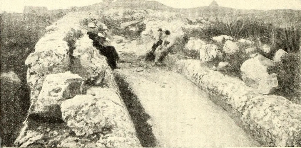 An illustration from The church of S. Maria antiqua, 1902, leaf 209