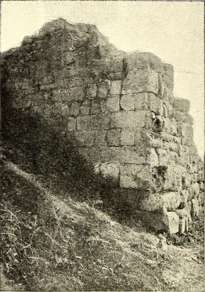 An illustration from The church of S. Maria antiqua, 1902, leaf 211