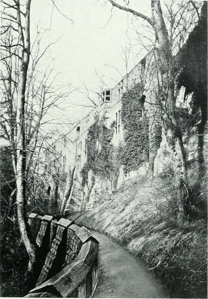 An illustration from City development, a study of parks, gardens, and culture-institutes; a report to the Carnegie Dunfermline trust, 1904, leaf 116