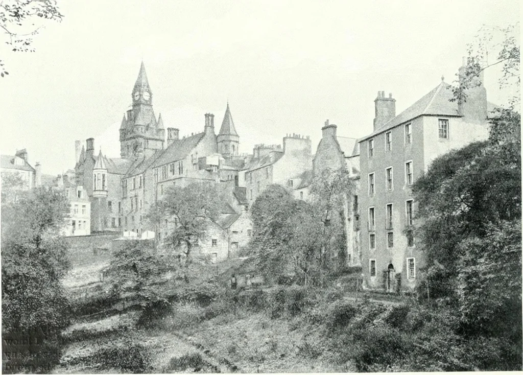 An illustration from City development, a study of parks, gardens, and culture-institutes; a report to the Carnegie Dunfermline trust, 1904, leaf 47