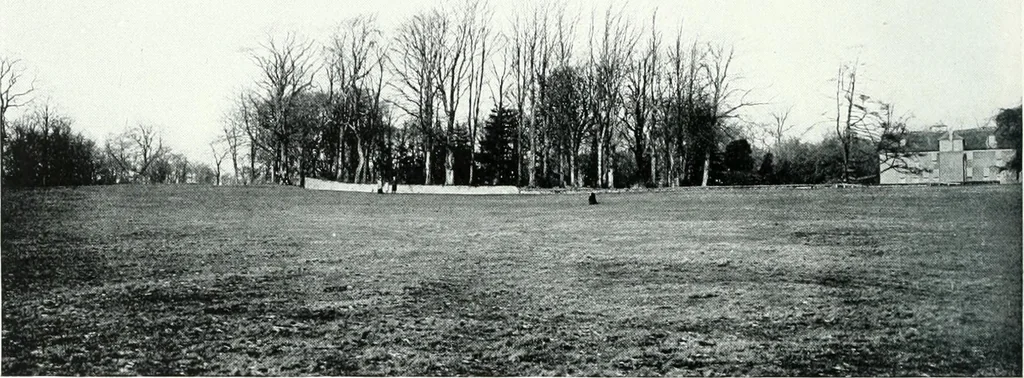 An illustration from City development, a study of parks, gardens, and culture-institutes; a report to the Carnegie Dunfermline trust, 1904, leaf 77