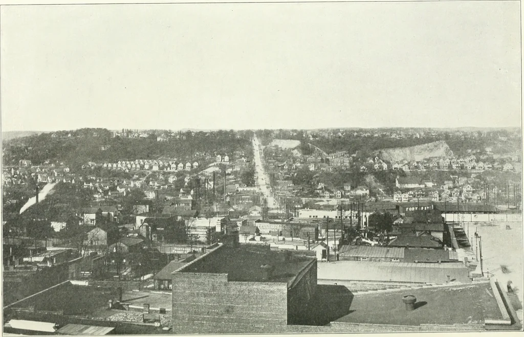 An illustration from City plan for Akron, prepared for Chamber of commerce, 1919, leaf 45