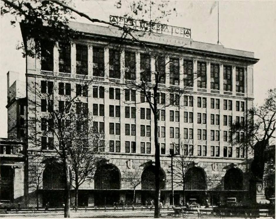 An illustration from City planning progress in the United States, 1917, 1917, leaf 121