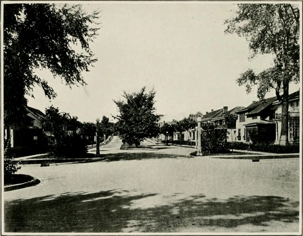 An illustration from City planning progress in the United States, 1917, 1917, leaf 76