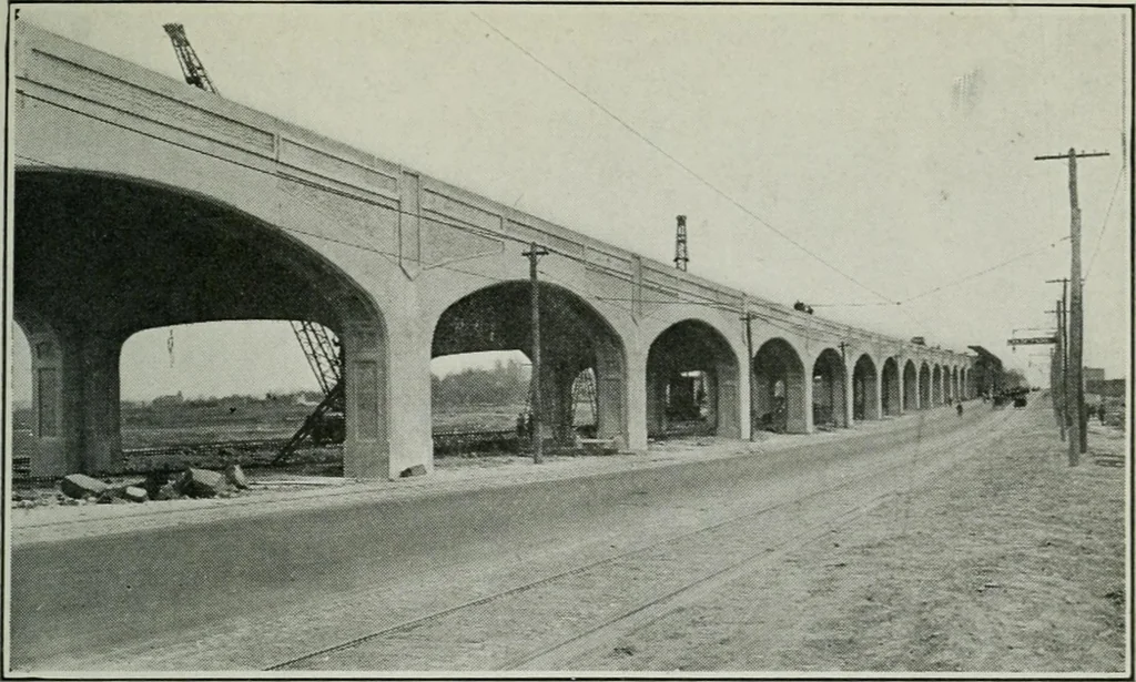 An illustration from City planning; a series of papers presenting the essential elements of a city plan, 1916, leaf 384