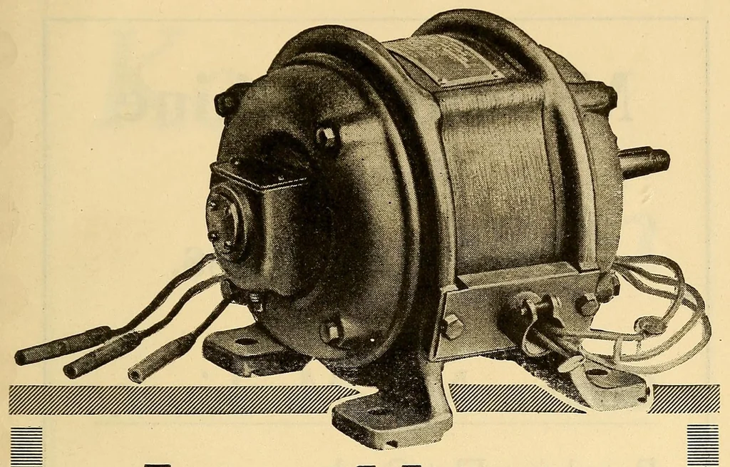 An illustration from Clark's weave room calculations;, 1920, leaf 195