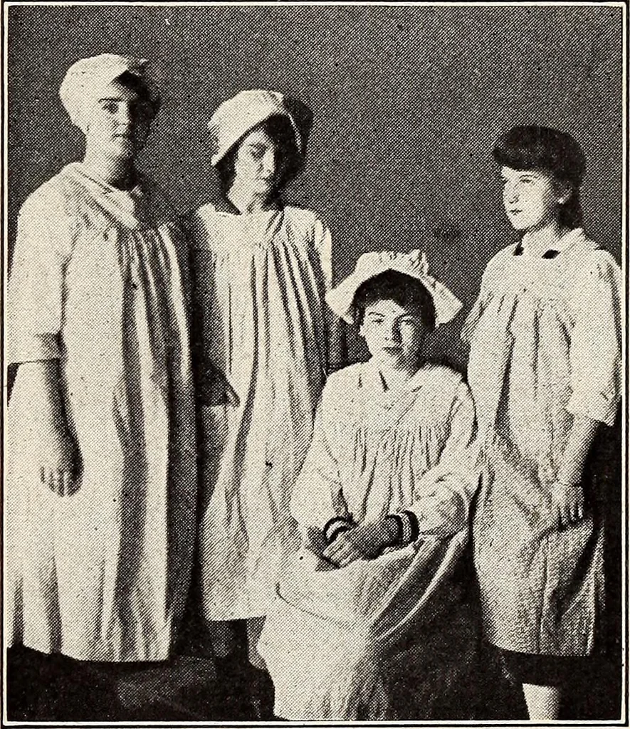 An illustration from Clothing and health, 1916, leaf 46