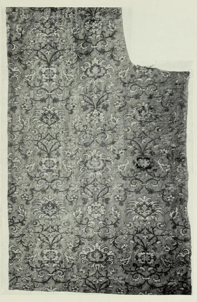 An illustration from Collection d'anciennes étoffes : réunies et décrites, 1901, leaf 119