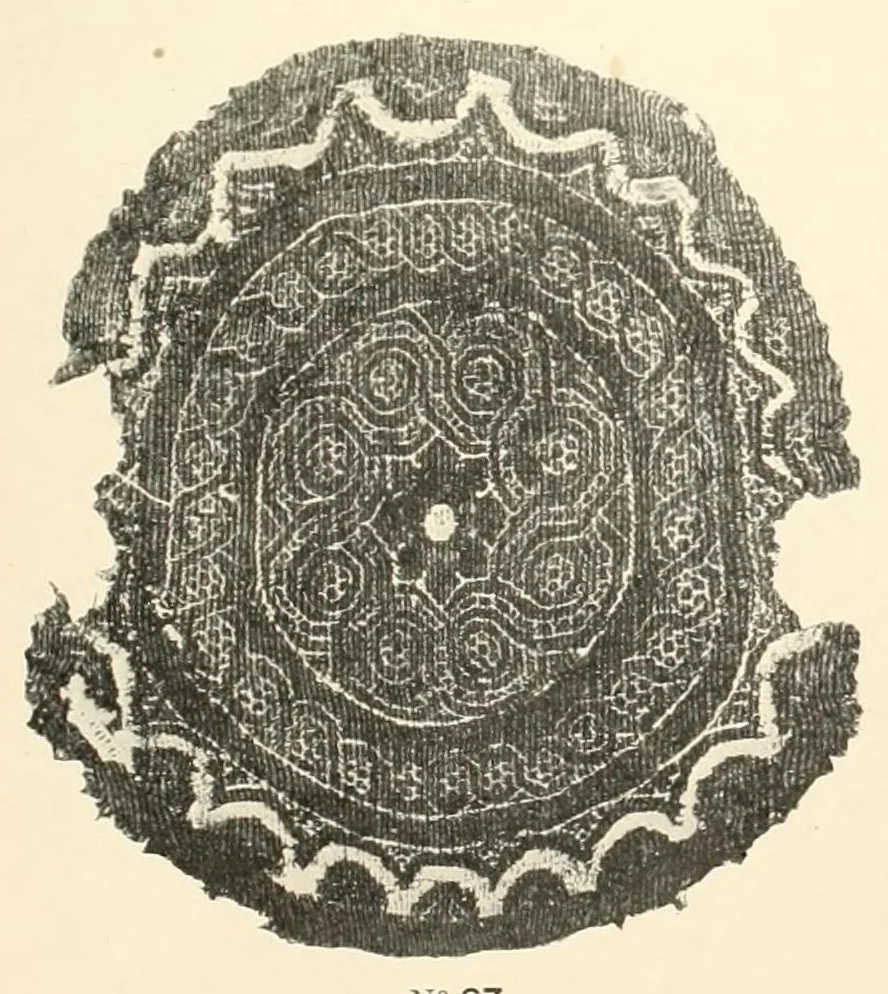 An illustration from Collection d'anciennes étoffes égyptiennes, 1916, leaf 43