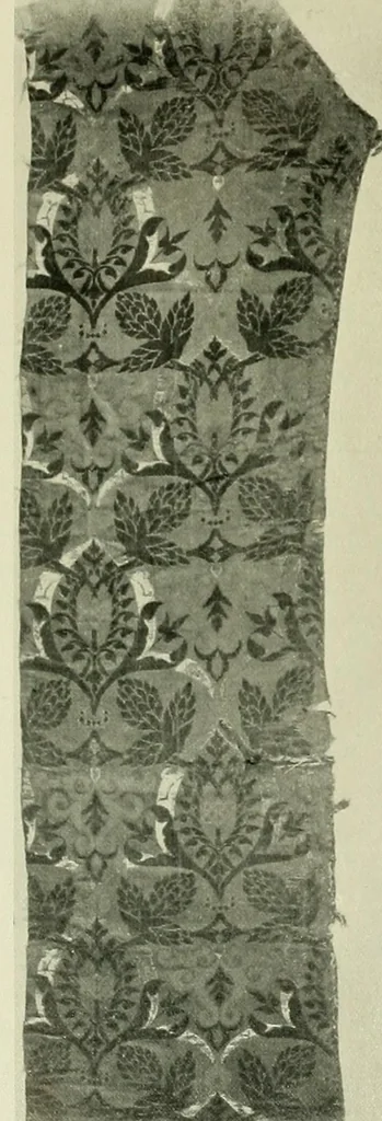 An illustration from Collection d'anciennes étoffes, réunies et décrites, 1901, leaf 70