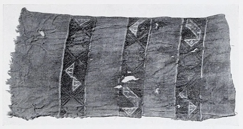An illustration from Collection de broderies anciennes, 1905, leaf 21