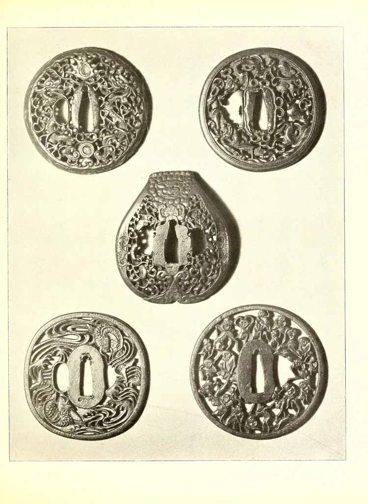 An illustration from Collection J. Garie, objets d'art et peintures du Japon et de la Chine, 1906, leaf 245
