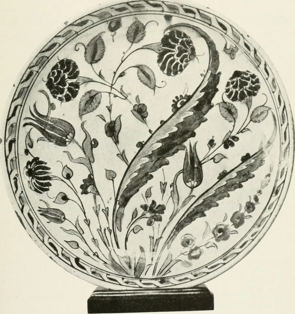 An illustration from A collection of ancient Chinese and Persian porcelain and pottery, Persian miniature paintings, books and manuscripts, consigned on account of the European war; also snuff bottles, jades and antique cloisonné enamels from another collector. To be sold ... May 4th, 5th, 6th, 7th and 8th, 1915 .., 1915, leaf 64
