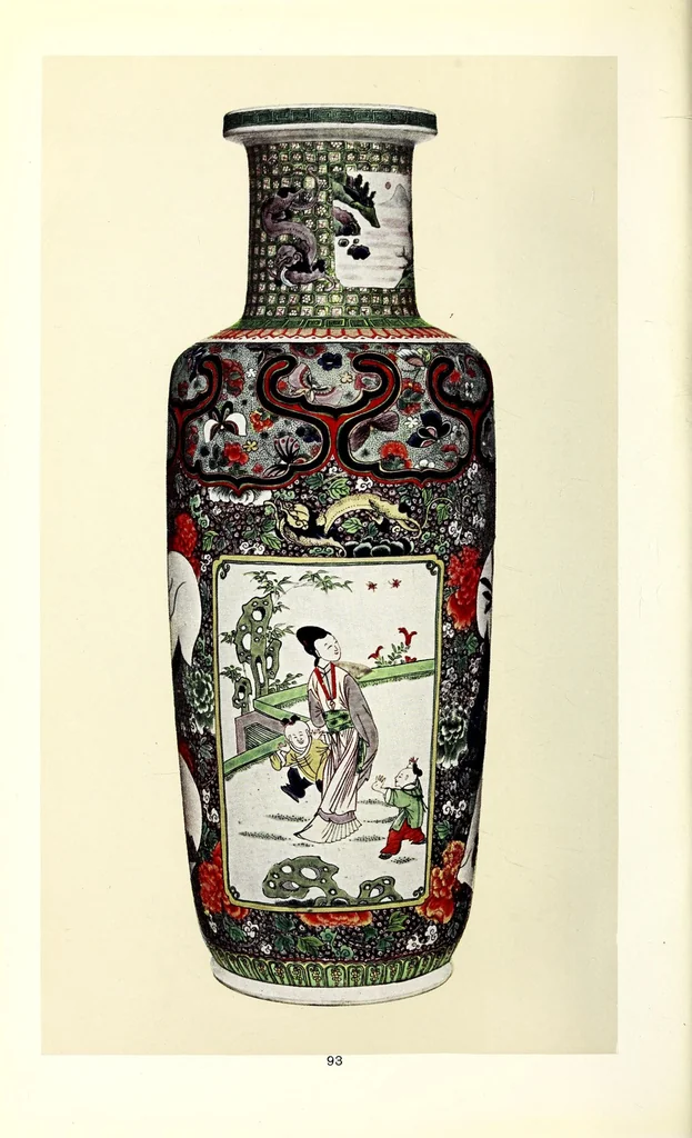 An illustration from A collection of rare old Chinese porcelains : collected by Sir William Bennett, K.C.V.O, 1910, leaf 78