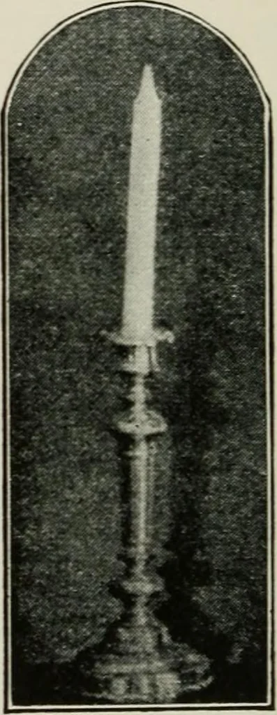 An illustration from Collector's luck; or, A repository of pleasant and profitable discourses descriptive of the household furniture and ornaments of olden time.., 1919, leaf 111