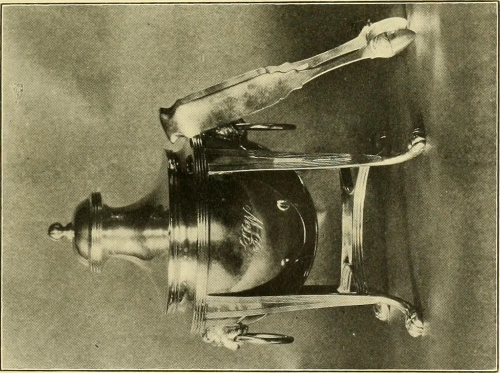 An illustration from Colonial homes and their furnishings, 1912, leaf 396