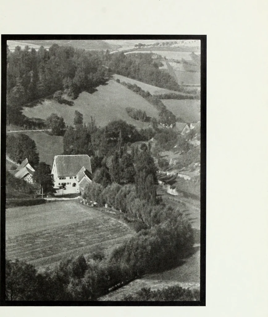 An illustration from Colour photography : and other recent developments of the art of the camera, 1908, leaf 190