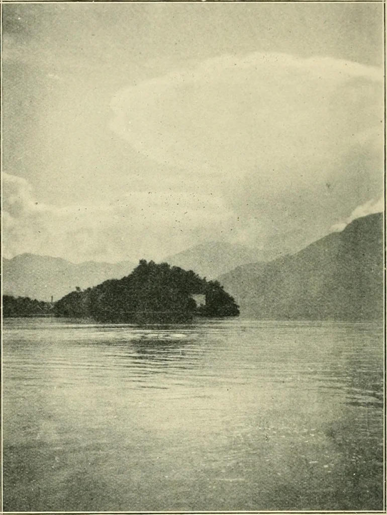 An illustration from The Comacines, their predecessors and their successors, 1910, leaf 7