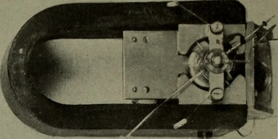 An illustration from A comparison of American direct-current switchboard voltmeters and ammeters, 1911, leaf 28