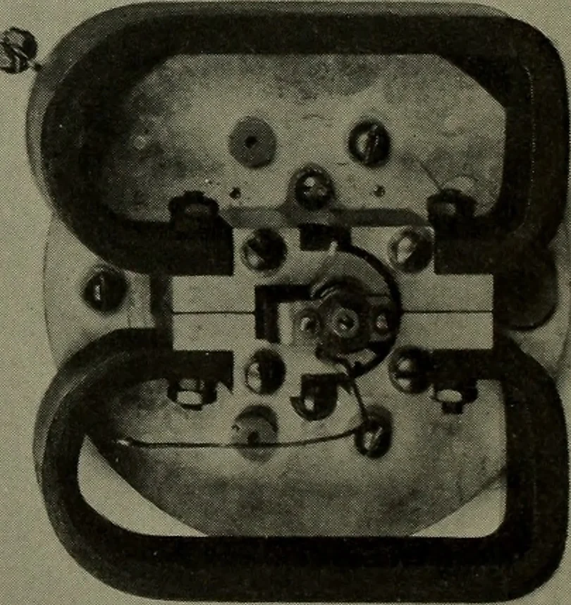An illustration from A comparison of American direct-current switchboard voltmeters and ammeters, 1911, leaf 28