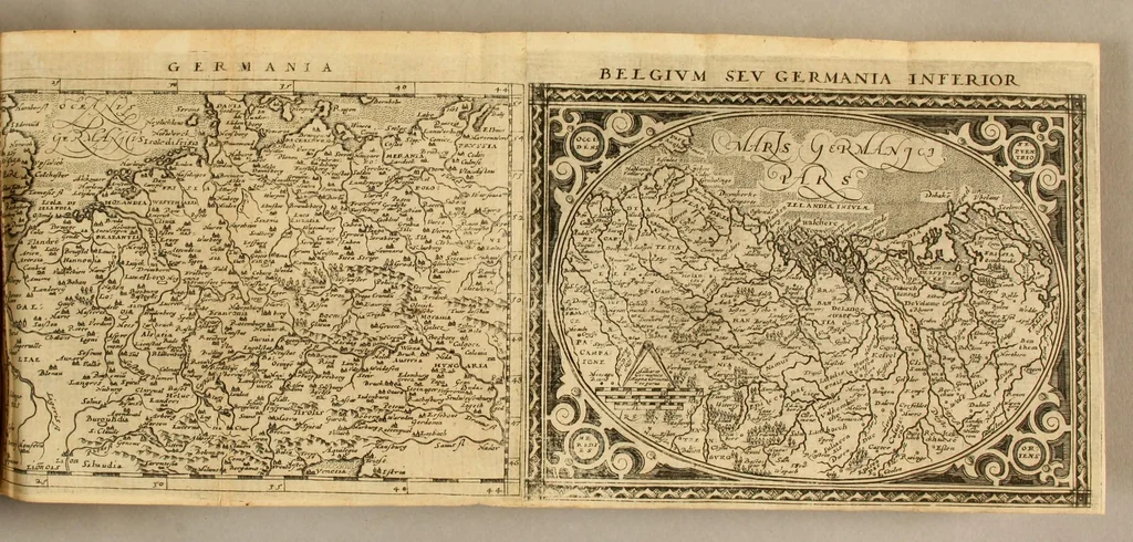 An illustration from Compendium vniuersi : complectens geographicarum enarrationum libros sex, : ex quibus totius terrarum orbis situs vniuersaliter ac particulariter, regionum & aquarum qualitates ..., 1600, leaf 473