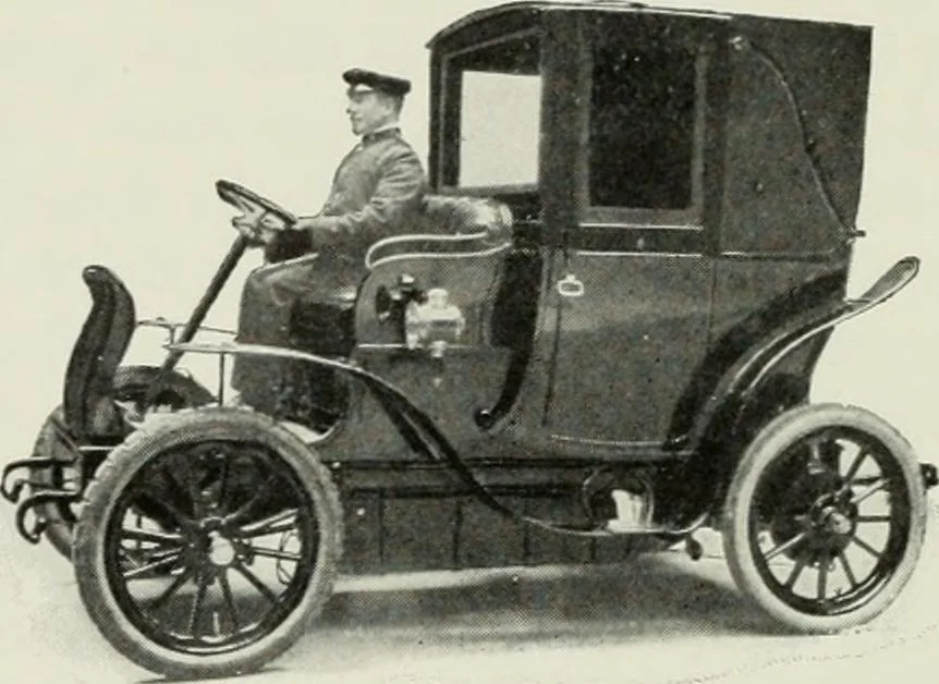 An illustration from The complete motorist, being an account of the evolution and construction of the modern motor-car; with notes on the selection, use, and maintenance of the same; and on the pleasures of travel upon the public roads, 1905, leaf 251