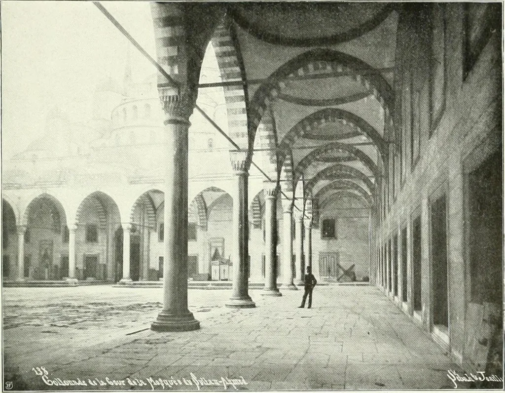 An illustration from Constantinople, 1913, leaf 150