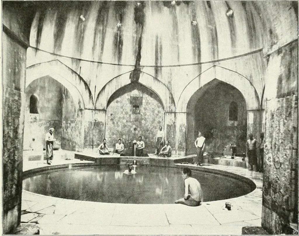 An illustration from Constantinople, 1913, leaf 166
