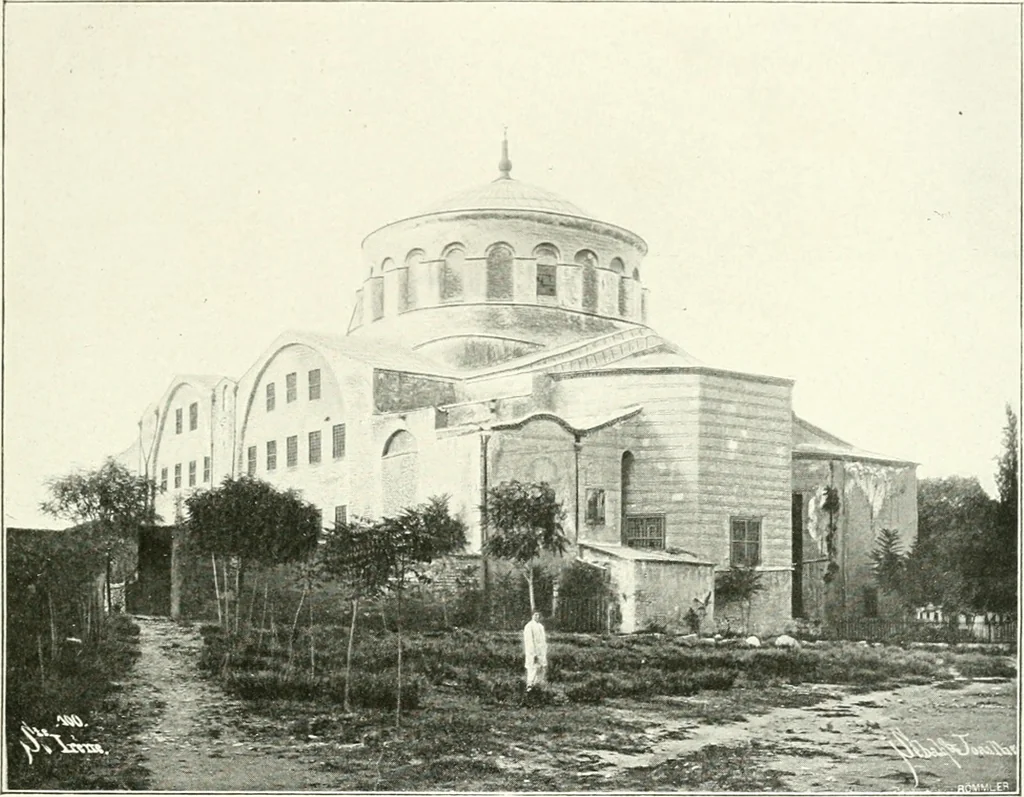 An illustration from Constantinople : ouvrage orné de 103 gravures, 1906, leaf 62