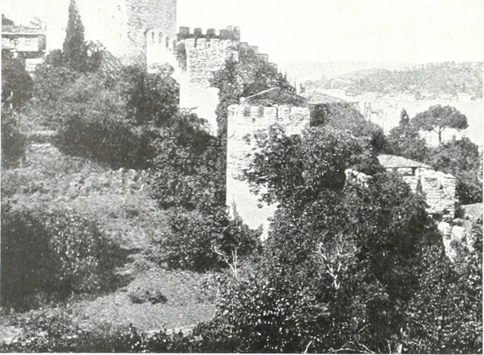An illustration from Construction : a journal for the architectural engineering and contracting interests of Canada, 1913, leaf 101