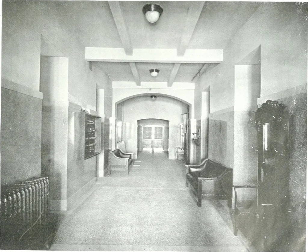 An illustration from Construction : a journal for the architectural engineering and contracting interests of Canada, 1913, leaf 144