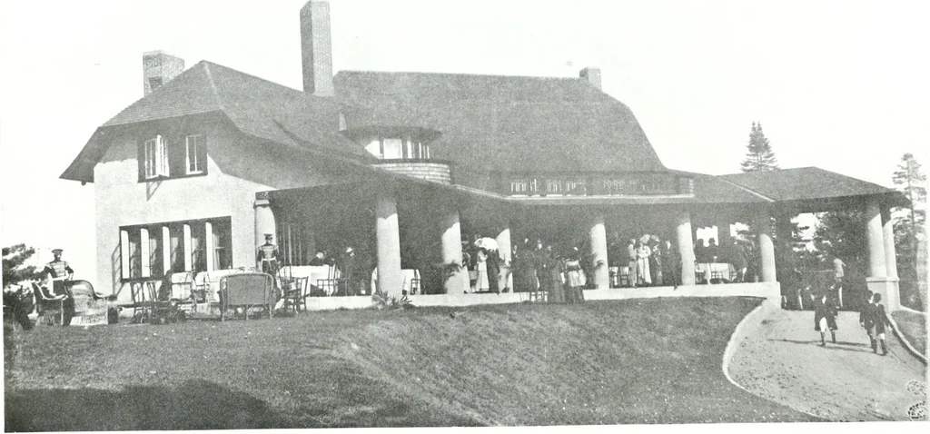 An illustration from Construction : a journal for the architectural engineering and contracting interests of Canada, 1913, leaf 183