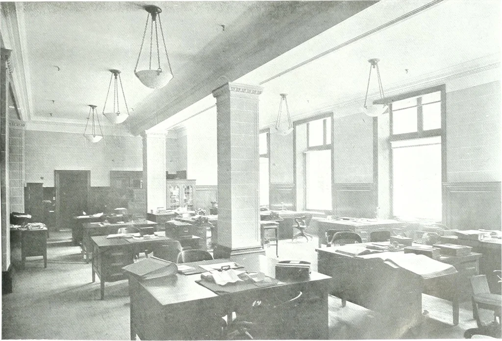 An illustration from Construction : a journal for the architectural engineering and contracting interests of Canada, 1913, leaf 222
