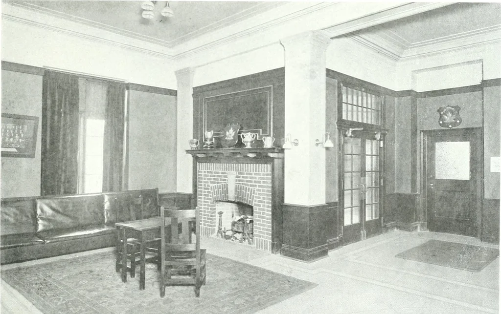 An illustration from Construction : a journal for the architectural engineering and contracting interests of Canada, 1913, leaf 26