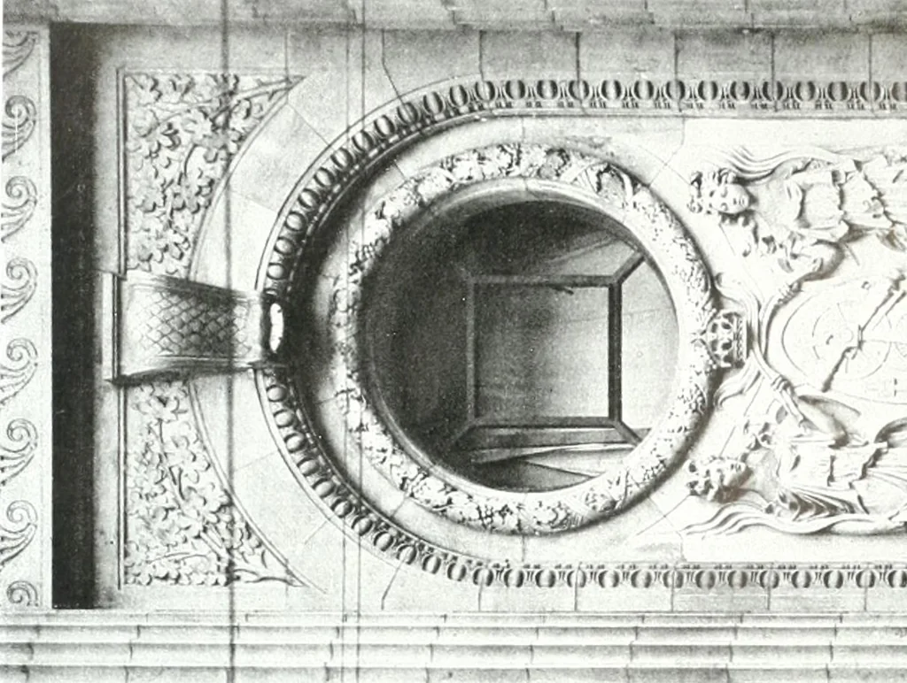 An illustration from Construction : a journal for the architectural engineering and contracting interests of Canada, 1913, leaf 339