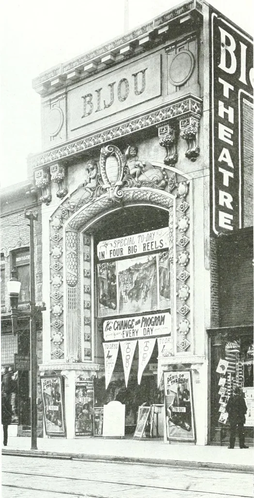 An illustration from Construction : a journal for the architectural engineering and contracting interests of Canada, 1913, leaf 379