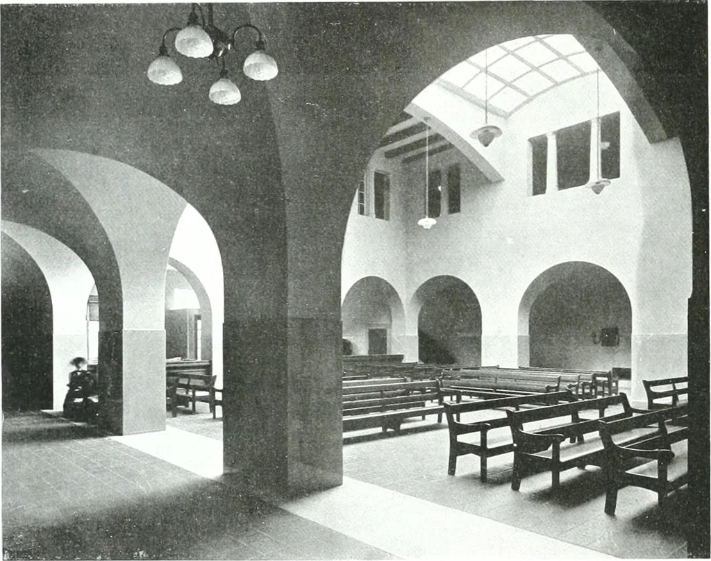 An illustration from Construction : a journal for the architectural engineering and contracting interests of Canada, 1913, leaf 431