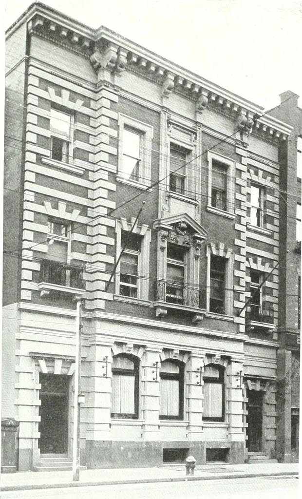 An illustration from Construction : a journal for the architectural engineering and contracting interests of Canada, 1913, leaf 468