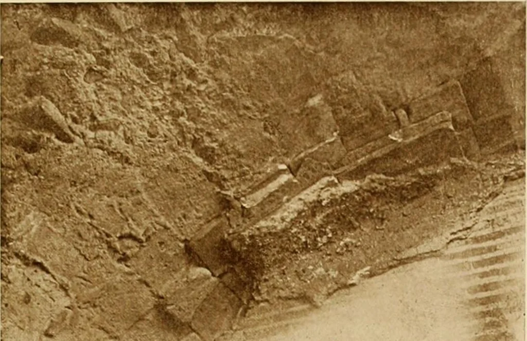 An illustration from The construction of Lombard and Gothic vaults, 1911, leaf 16