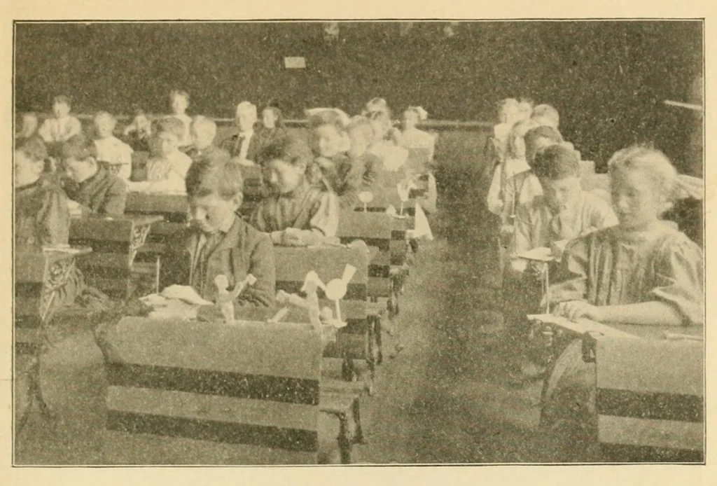 An illustration from Coping saw work, 1909, leaf 11
