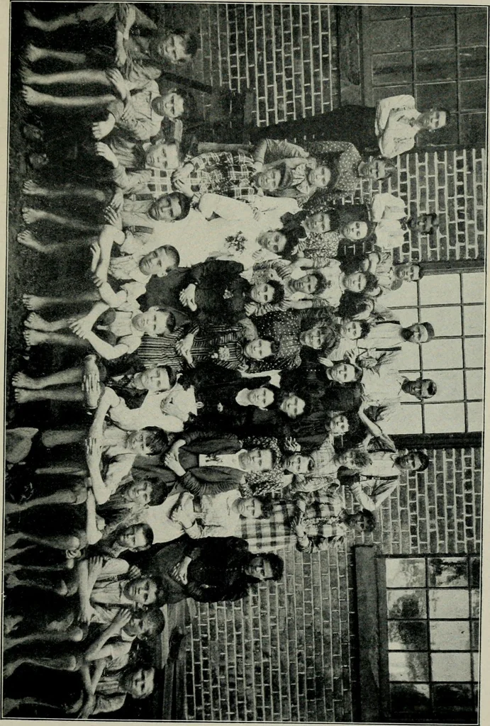 An illustration from Cotton mill, commercial features. A text-book for the use of textile schools and investors, 1899, leaf 162