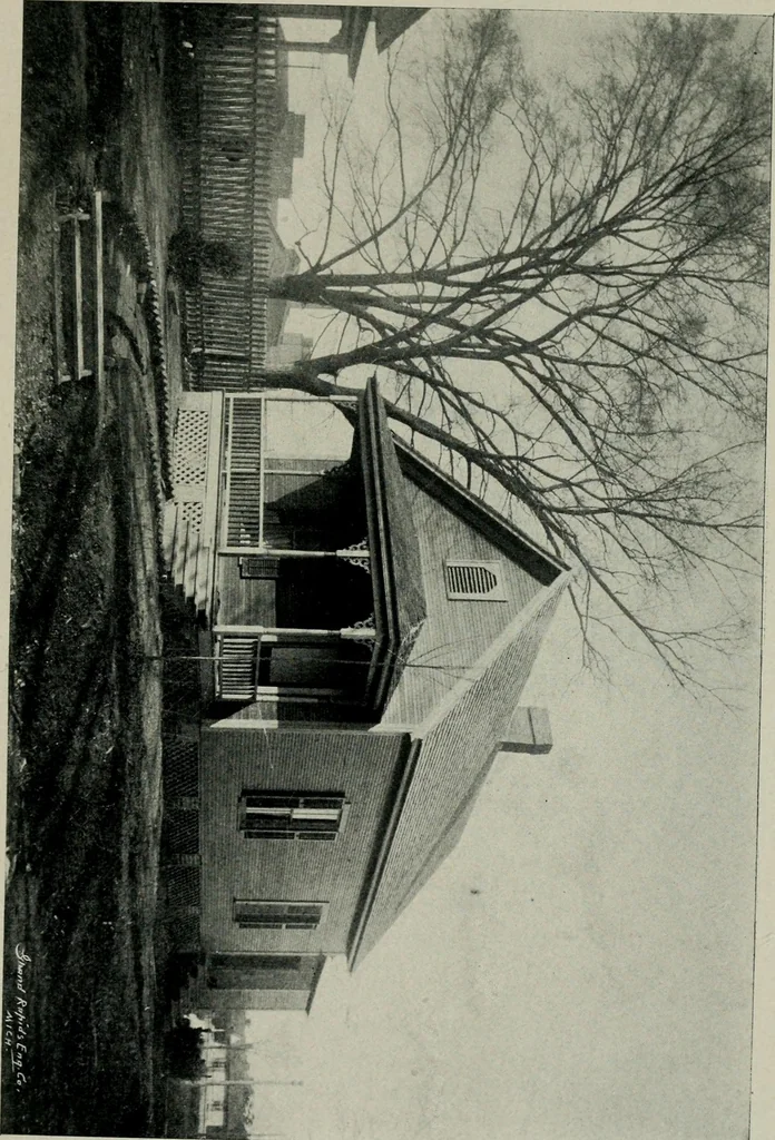 An illustration from Cotton mill, commercial features. A text-book for the use of textile schools and investors, 1899, leaf 208